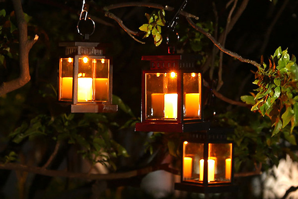 savinglights application outdoor light1.jpg